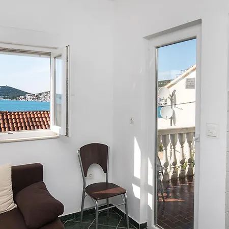 Apartments Branko Tisno Exterior photo