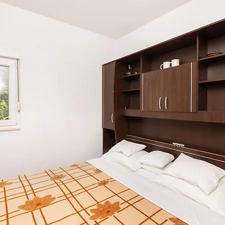 Apartments Branko Tisno Exterior photo