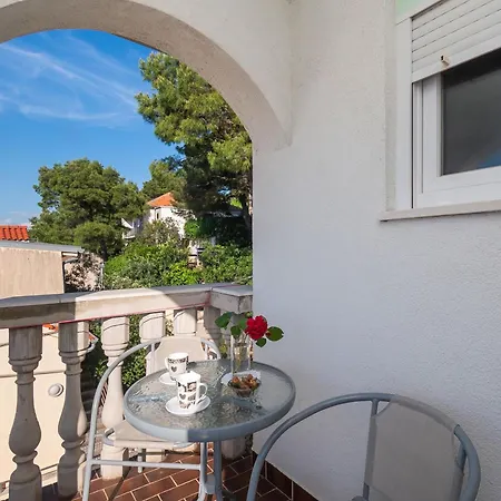 Apartments Branko Tisno Exterior photo